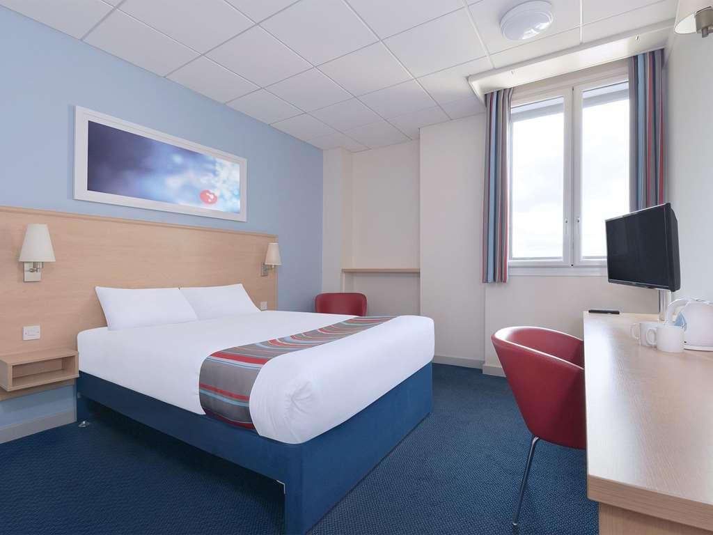 Travelodge Worcester Room photo